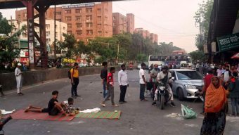 তিন দাবি নিয়ে সড়ক অবরোধ ‘জুলাই আন্দোলনে’ আহতদের