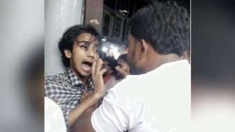 নারী শিক্ষার্থীকে হয়রানির প্রতিবাদ করায় ঢাবির দুই শিক্ষার্থীকে মারধর