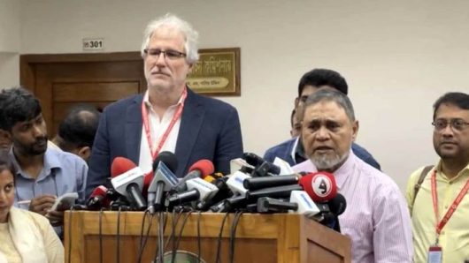 গেজেট প্রকাশ করলেই আওয়ামী লীগের নিবন্ধন বাতিলে সিদ্ধান্ত: সিইসি