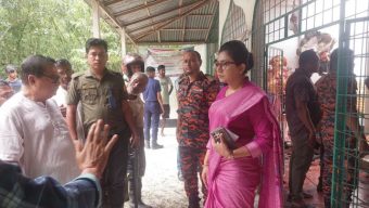 আগুনে পুড়ে গেলো ম‌ন্দির ও মূ‌র্তি