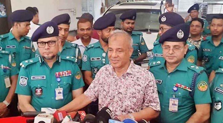 রিমান্ডের জন্য কাঁচের ঘর তৈরী করা হবে: স্বরাষ্ট্র উপদেষ্টা