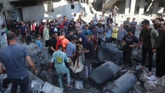 ইরানের সাথে চলছে যুদ্ধ, থেমে নেই গাজায় হামলা