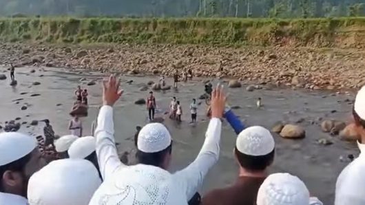 উৎমাছড়া পর্যটনকেন্দ্রে স্থানীয়দের নিষেধাজ্ঞা