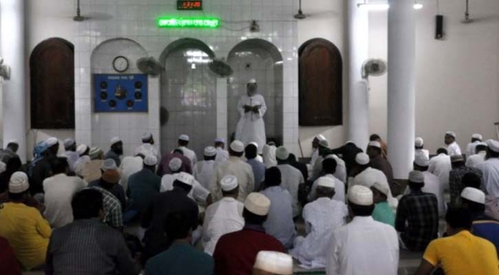 মাদকের বিরুদ্ধে আলোচনা করায় ইমামকে মারধর, গ্রেপ্তার ২