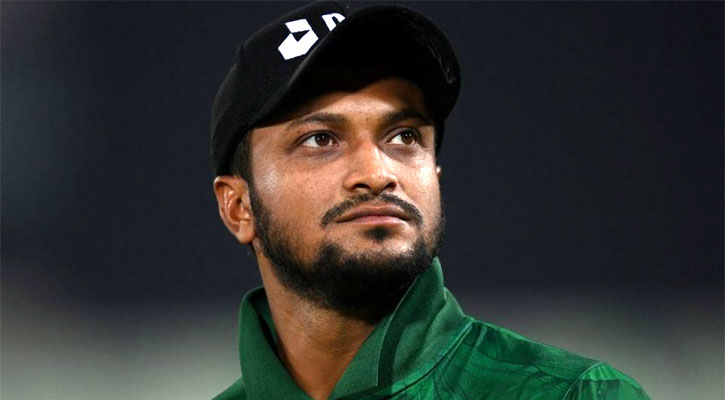 সাকিবসহ ১৫ জনের দেশত্যাগে নিষেধাজ্ঞা