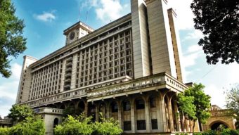 নগর ভবনে ইশরাক সমর্থকদের দুই পক্ষের সংঘর্ষ