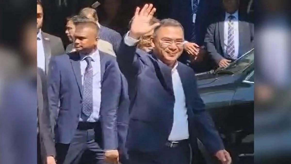 লন্ডনের এক সকালে, ইতিহাস তারেক রহমানের সাথে এক পৃষ্ঠা উল্টে দিয়েছে