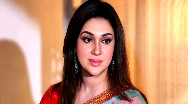 ঢালিউড কুইন আত্মহত্যা করেছেন বলে গুঞ্জন