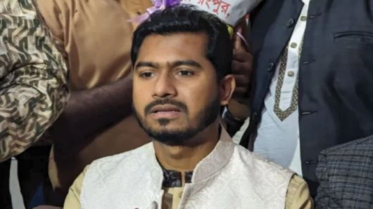 কয়েকজন উপদেষ্টা ব্যাংক লুট করছেন বলে অভিযোগ নুরের