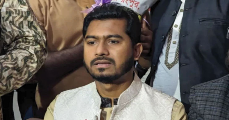 কয়েকজন উপদেষ্টা ব্যাংক লুট করছেন বলে অভিযোগ নুরের