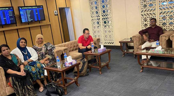 চিকিৎসকদের সহায়তা করতে ঢাকায় সিঙ্গাপুরের জ্যাক