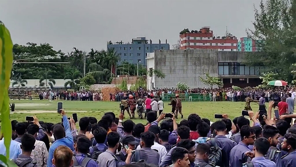 বিমান বিধ্বস্তের ঘটনা অনুসন্ধানে ঢাকায় আসছে চীনের তদন্ত দল