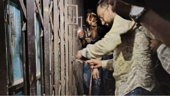 অভিযানে গিয়ে অবরুদ্ধ ম্যাজিস্ট্রেট, উদ্ধার করলো সেনাবাহিনী