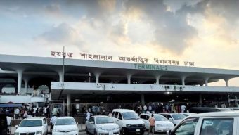 বিমানবন্দরে যাত্রীর সাথে সর্বোচ্চ দুইজন প্রবেশ করতে পারবে