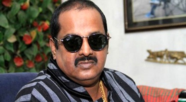 ডিপজলের বিরুদ্ধে এসিড নিক্ষেপ অভিযোগে মামলা