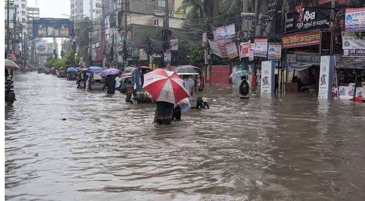 ফে‌নিতে বন‌্যা: ৩০ গ্রাম প্লা‌বিত