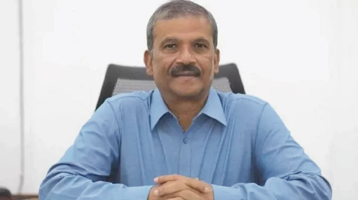 নির্বাচন অনুষ্ঠানের দায়িত্ব হচ্ছে সরকারের, দলের না: আইন উপদেষ্টা