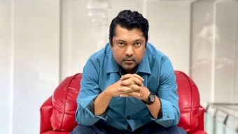 ভারত বক্ত জয়ের স্ট্যাটাস নিয়ে তুলপাড়