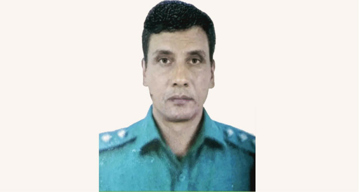 বিএসএফের হাতে আটক পু‌লিশের প‌রিচয় মিলেছে