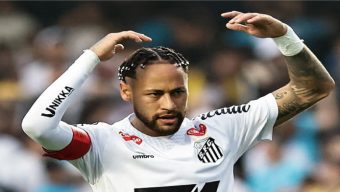 ‌নেইমারের কান্না যেন থামছেই না