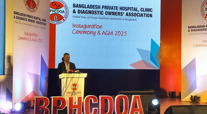 চিকিৎসকদের মধ্যস্বত্বভোগী না হওয়ারও আহ্বান আইন উপদেষ্টার