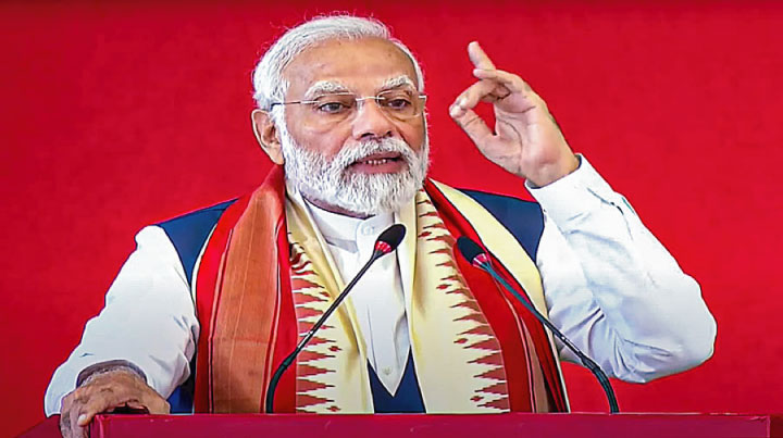 সৌদি আরব সফরে মাত্র ১২ ঘণ্টায় মোদির খরচ ১৫ কোটি রুপি!