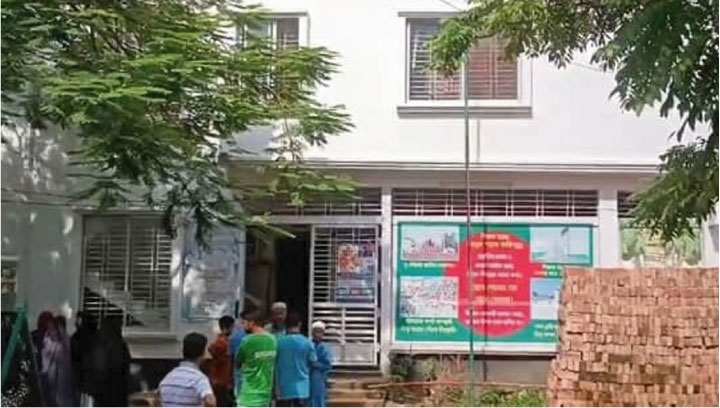 কুমিল্লায় একটি বাসা থেকে মা-মেয়ের মরদেহ উদ্ধার