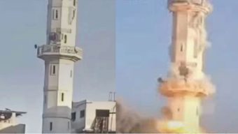 গাজায় পুরোনো মসজিদে ইসরায়েলের বোমা হামলা