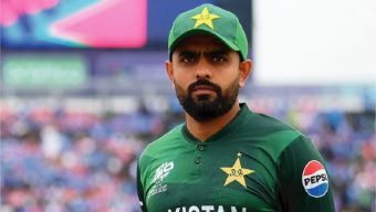 ফিরছেন বাবর আজম