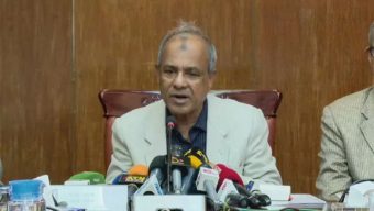 দুর্গাপূজায় সারা দেশে থাকবে নিরাপত্তা: স্বরাষ্ট্র উপদেষ্টা