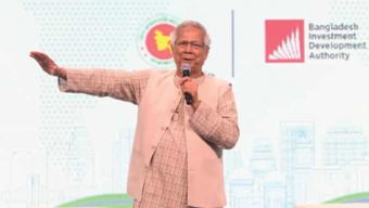 আমাদের সক্রিয়ভাবে মাঠে নামতে হবে: ড. ইউনূস