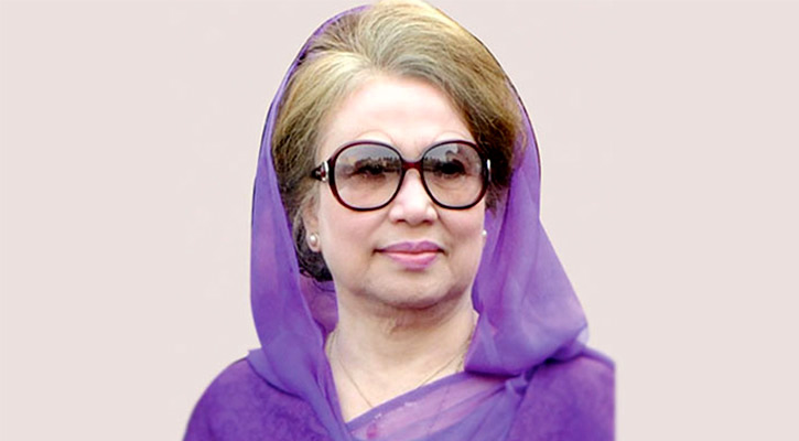 মধ্যরাতে খালেদা জিয়া এভারকেয়ার হাসপাতালে