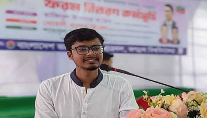 রেস্তোরাঁয় খাওয়ার সময় টেবিলে ঢলে পড়লেন ছাত্রদল নেতা