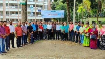 শিক্ষক লাঞ্ছনার ঘটনায় সারাদেশে ক্লাস ও প্রশাসনিক কার্যক্রম বর্জন শিক্ষকদের