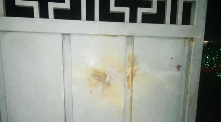 কাকরাইলে সেন্ট মেরি’স ক্যাথেড্রাল চার্চে দুটি ককটেল বিস্ফোরণ