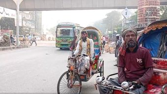 ‘লকডাউন’ ঘিরে রাজধানীজুড়ে সতর্কতা ও উদ্বেগ বিরাজ