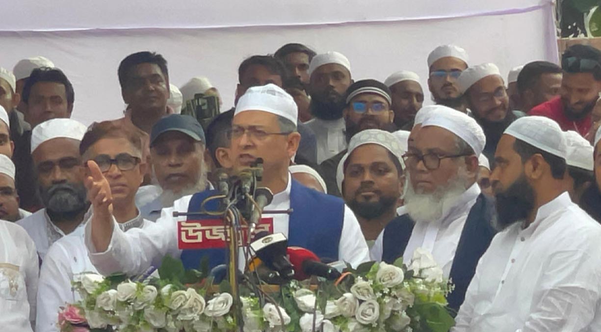 রাজনীতির স্বার্থে ইসলামকে বিকৃতভাবে ব্যবহার করা কখনো কাম্য নয়: সালাহউদ্দিন