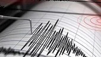 ঢাকাসহ সারা দেশে শক্তিশালী ভূমিকম্প