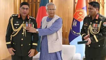 ‘সেনাবাহিনী পদক’ পেলেন ওয়াকার-উজ-জামান