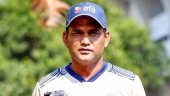 ব্যর্থতায় সমালোচনা, দায়িত্ব ছাড়ছেন সালাউদ্দিন