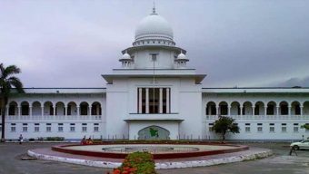 অন্তর্বর্তী সরকারের শপথ ও গঠন বৈধ ঘোষণা হাইকোর্টের