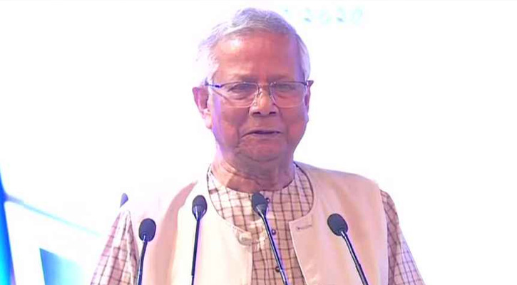 বিদেশে শ্রমশক্তি রপ্তানির ক্ষেত্রে দালাল চক্র বড় বাধা: প্রধান উপদেষ্টা