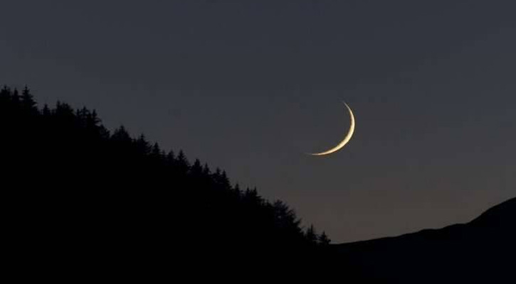 আরব আমিরাতে রজব মাসের চাঁদ দেকা গেছে