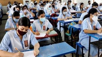 এসএসসি ও সমমান পরীক্ষা ঘিরে সংকট যেন পিছু ছাড়ছে না