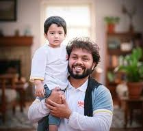 “আল্লাহ যদি আমাকে নিয়ে যায়, আমার বাচ্চাটার দিকে একটু খেয়াল রাইখেন”