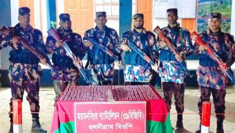 সীমান্তে বিজিবির অভিযানে মাদকসহ একজন আটক
