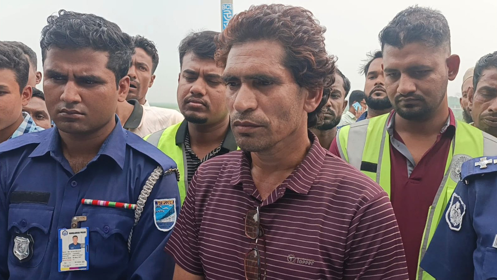 ভ্রাম্যমাণ আদালতের সঙ্গে অসদাচরণ, সাংবাদিক কারাগারে